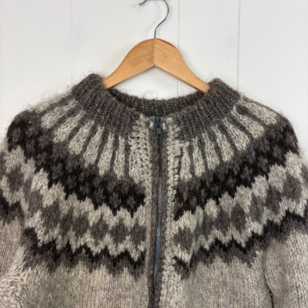 Vintage Wool Fair Isle Sweater Nordic Oversized Cardigan Boho Cabin Winter Large - Picture 2 of 10
